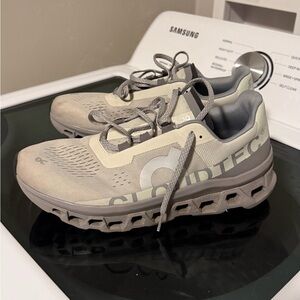 OnCloud Cloud Tec Shoes